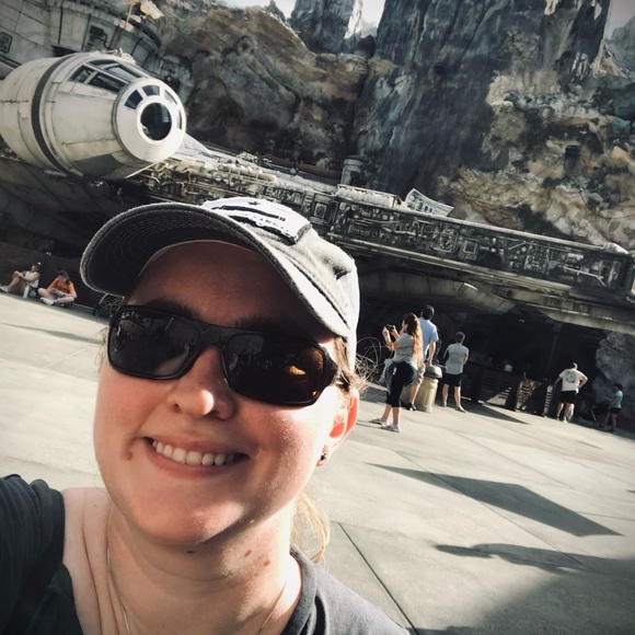 Meet your Posher, Christine - Picture 4 of 4